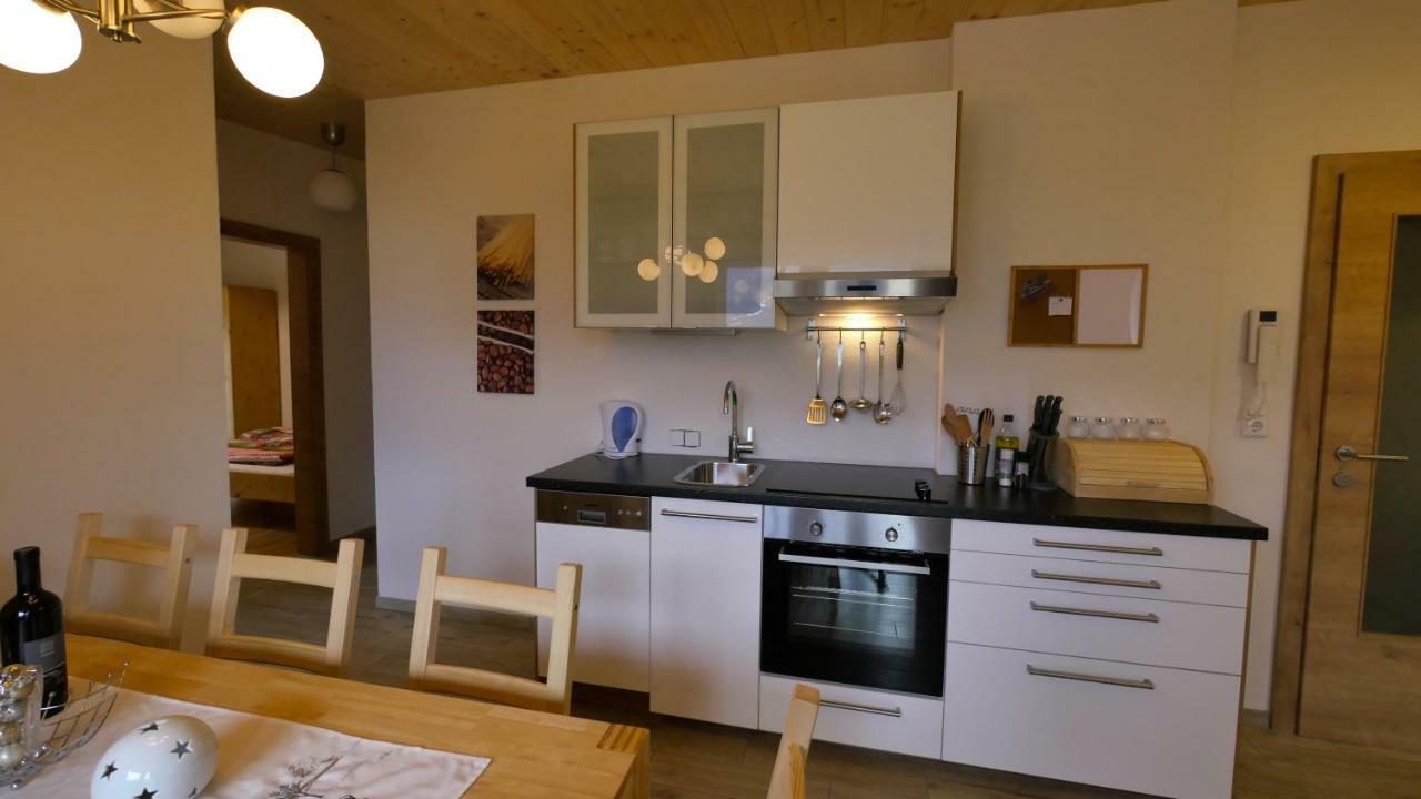 Apartment Lanser Fuegen Exterior photo